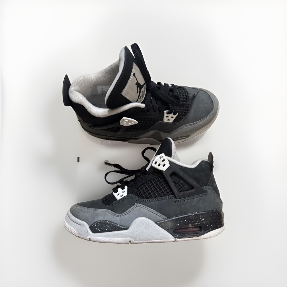 SIZE 6Y - Womens 7.5 Nike Air Jordan 4 Retro Fear Black White Anthracite